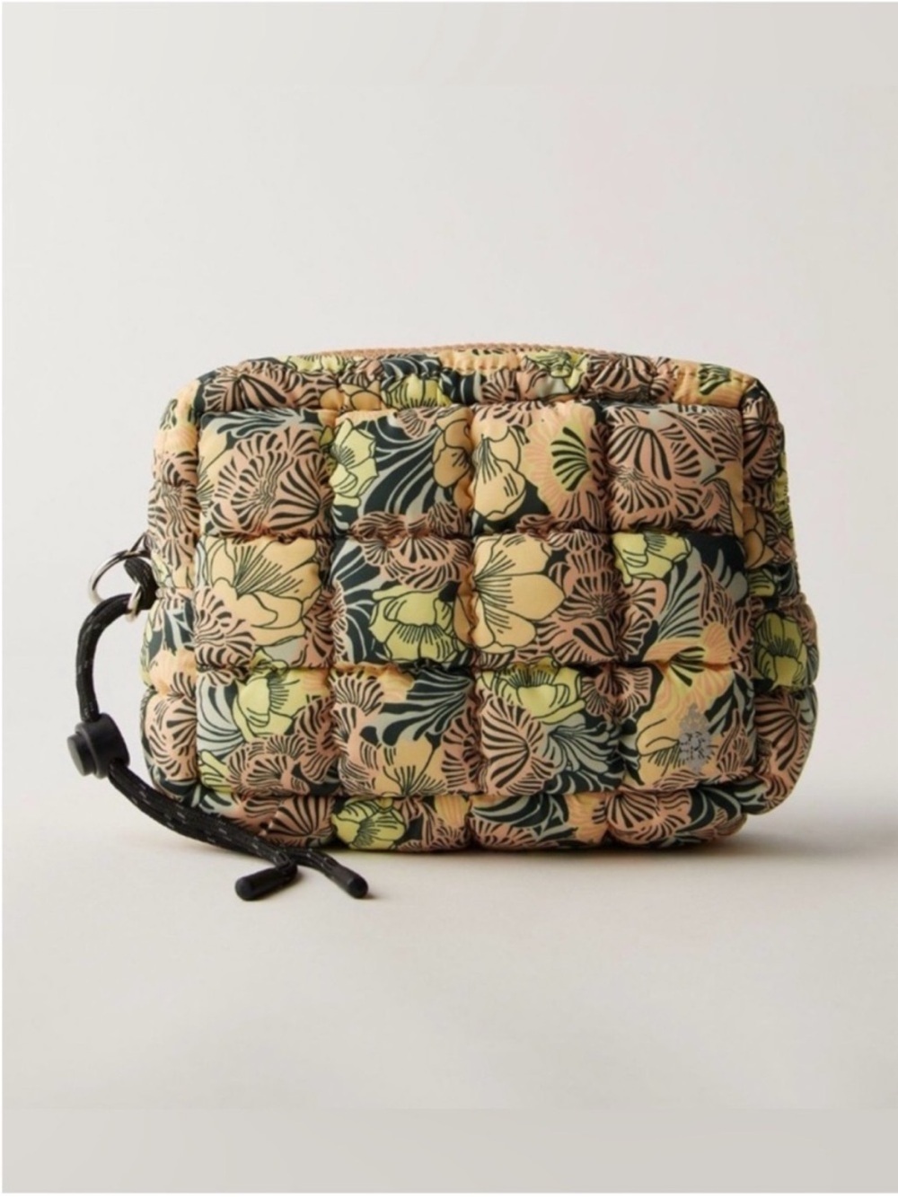 Free people printed Quilted mini Print Wristlet Pouch NWOT